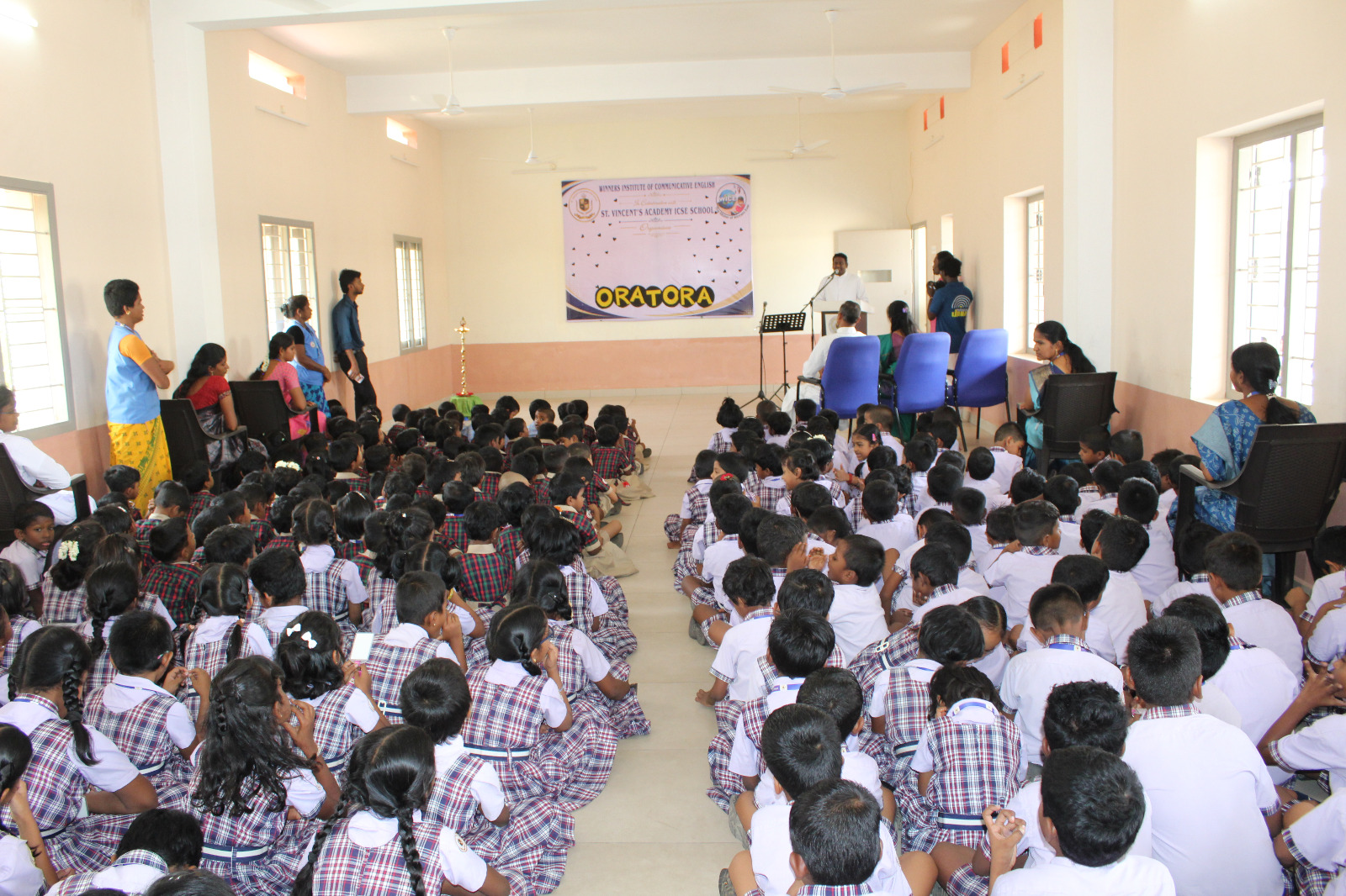  Inauguration of English Club (ORATORA)